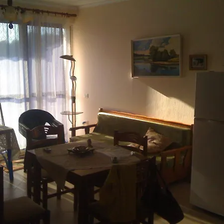 Apartment Ap Relax , Golem - Mali Robit