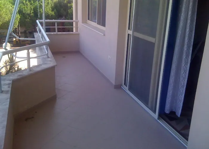 Ap Relax , - Mali Robit Apartment Golem (Tirana)